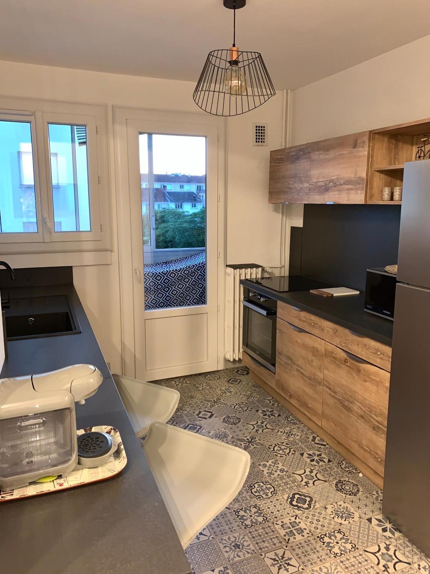 Bel Appartement Renove En Centre Ville 리모주 외부 사진