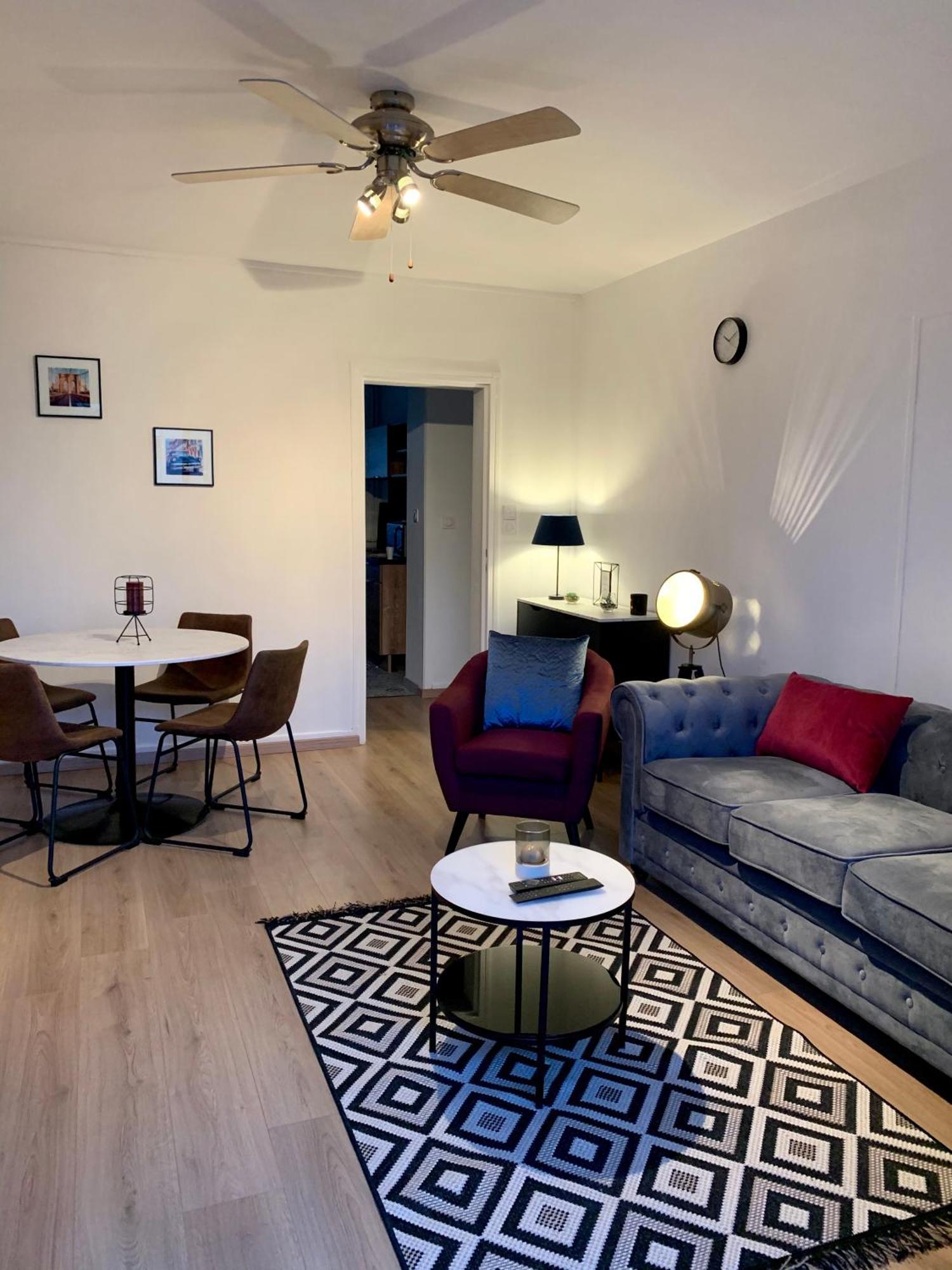 Bel Appartement Renove En Centre Ville 리모주 외부 사진